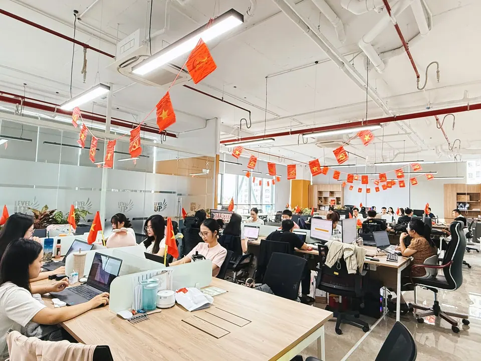 The open-plan floor at a LevelUp office